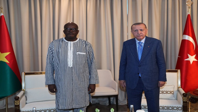 Cumhurbaşkanı Erdoğan, Burkina Faso Cumhurbaşkanı Kabore ile görüştü