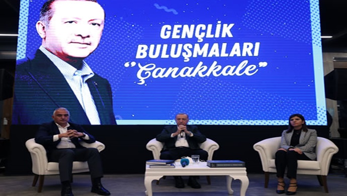 Cumhurbaşkanı Erdoğan, Çanakkale’de gençlerle bir araya geldi