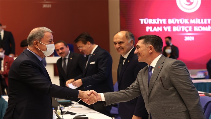 Millî Savunma Bakanı Hulusi Akar, TBMM Plan ve Bütçe Komisyonunda Bakanlığın 2022 Yılı Bütçesinin Sunumunu Gerçekleştirdi