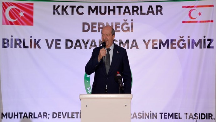 Cumhurbaşkanı Ersin Tatar dün akşam, KKTC Muhtarlar Derneği Birlik ve Dayanışma Yemeği’ne katıldı