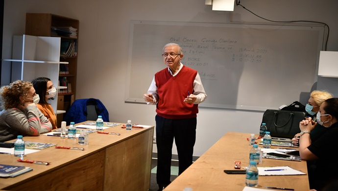 ‘Uygulamalı Masal Okuma ve Anlatma Teknikleri Semineri