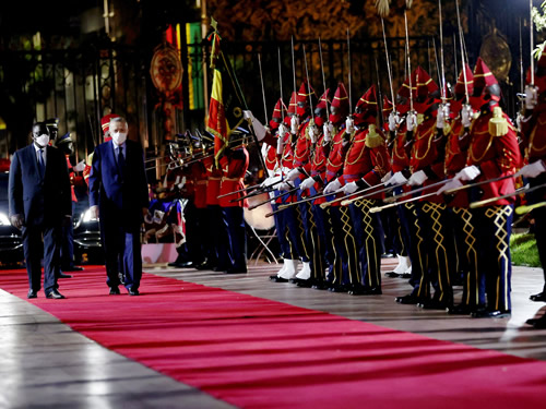 Cumhurbaşkanı Erdoğan, Senegal Cumhurbaşkanlığı Sarayı’nda