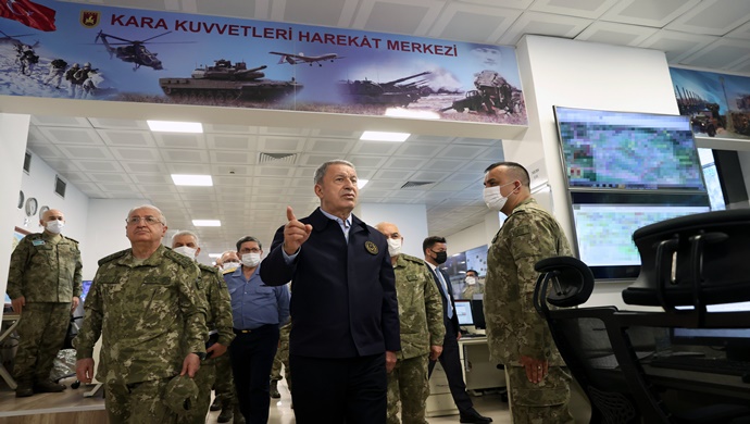 Millî Savunma Bakanı Hulusi Akar: “Şu An İtibarıyla Planlanan Hedeflerin Tamamı Ele Geçirilmiş Durumdadır.”