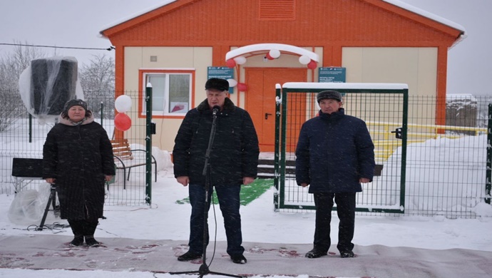 Halkın “Birleşik Rusya” programına göre Tataristan’ın Alekseevsky bölgesinde yeni bir modüler ilk yardım noktası açıldı