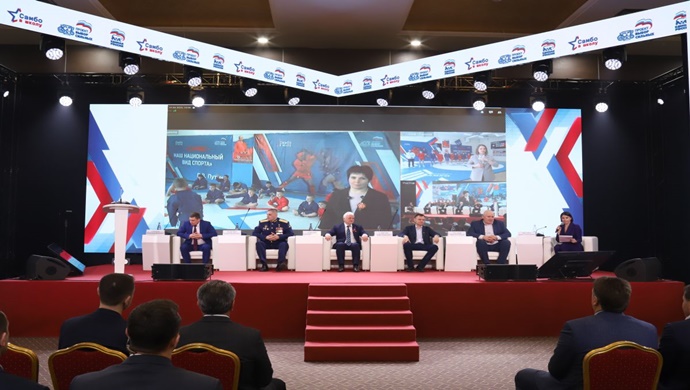 При поддержке «Единой России» в Ростове-на-Дону завершился межрегиональный форум «Самбо – в школу!»