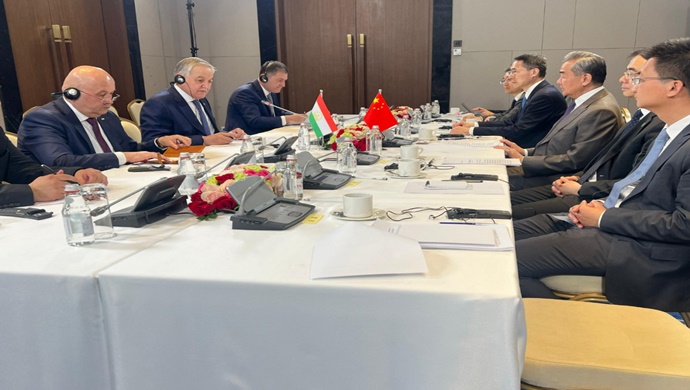 Tacikistan ve Çin Dışişleri Bakanları Toplantısı