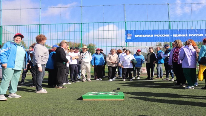 В Орле при поддержке «Единой России» для людей с ОВЗ состоялся спортивный фестиваль «Золотая осень»