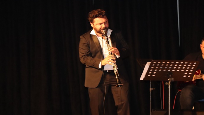 KLARNET VE ARABESK AYNI SAHNE’DE HALİS GÜRKAN KIRANKAYA VE CANSU SOYLU ‘DAN UNUTULMAZ GECE