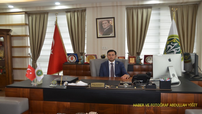 ŞANLIURFA İLİ DAMIZLIK KOYUN KEÇİ YETİŞTİRİCİLERİ BİRLİĞİ BAŞKANI HASAN EYYÜPOĞLU`NDAN 24 KASIM ÖĞRETMENLER GÜNÜ MESAJI