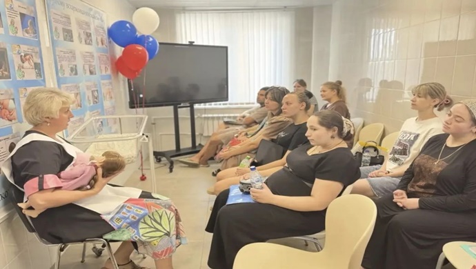 Volgograd Bölgesi, Sağlıklı Gelecek parti projesi kapsamında Emzirme Tanıtım Haftası’na ev sahipliği yapıyor