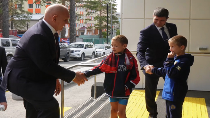 Birleşik Rusya partisinin “Güçlülerin Seçimi” projesi kapsamında Çita’da bölgesel bir Greko-Romen güreş turnuvası düzenlendi