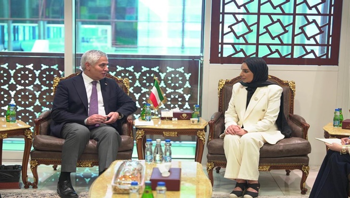 Ambassador of Tajikistan meets with the Minister of Social Affairs, Family and Childhood Affairs of Kuwait